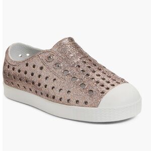 NATIVE EUC Native Metal Bling Jefferson Shoes